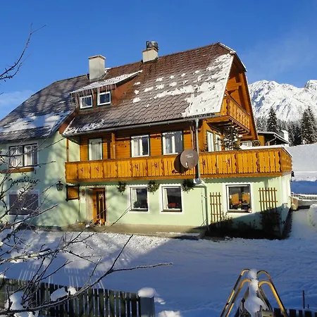 贾格豪索尔酒店