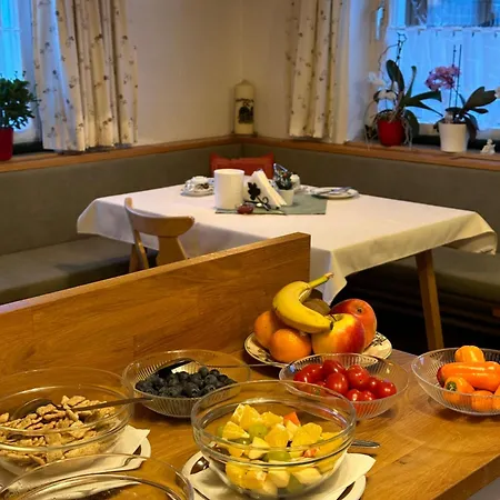 贾格豪索尔酒店 3*