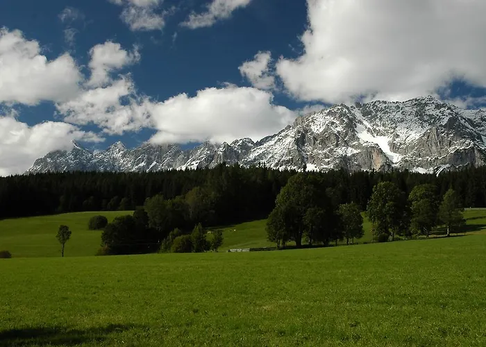 Alojamento de Acomodação e Pequeno-almoço Jagerhaeusl Ramsau am Dachstein